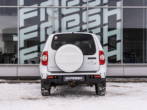 Внедорожник Chevrolet Niva 2018 года, 840000 рублей, Самара