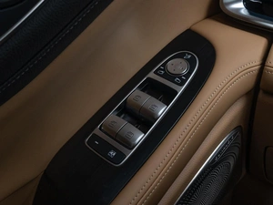 Минивэн Voyah Dream 2023 года, 4999000 рублей, Краснодар