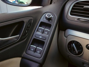 Хетчбэк Volkswagen Golf 2010 года, 730000 рублей, Краснодар