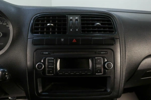 Седан Volkswagen Polo 2012 года, 639000 рублей, Челябинск