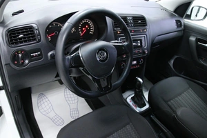 Седан Volkswagen Polo 2017 года, 958000 рублей, Солонцы