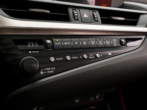 Седан Lexus ES 2020 года, 4999000 рублей, Волгоград