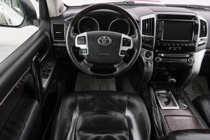 Внедорожник Toyota Land Cruiser 2012 года, 3799000 рублей, Красноярск