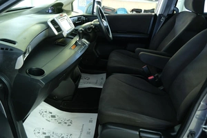 Минивэн Honda Freed 2012 года, 1149000 рублей, Омск