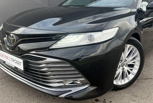 Седан Toyota Camry 2020 года, 2925000 рублей, Солонцы