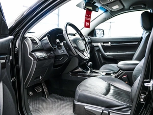 Внедорожник Kia Sorento 2013 года, 1670000 рублей, Красноярск