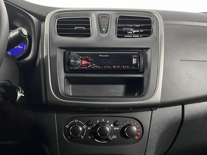 Хетчбэк Renault Sandero Stepway 2015 года, 767300 рублей, Казань