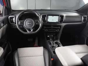 Внедорожник Kia Sportage 2016 года, 1664000 рублей, Красный Пахарь