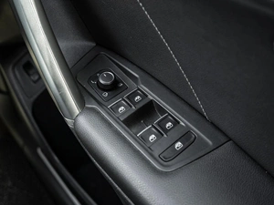 Внедорожник Volkswagen Tiguan 2017 года, 2598000 рублей, Краснодар