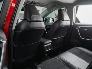 Внедорожник Toyota RAV4 2021 года, 3499000 рублей, Тюмень