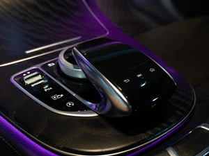 Седан Mercedes-benz E-класс 2019 года, 2938777 рублей, Санкт-Петербург