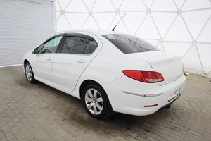 Седан Peugeot 408 2014 года, 805000 рублей, Обнинск