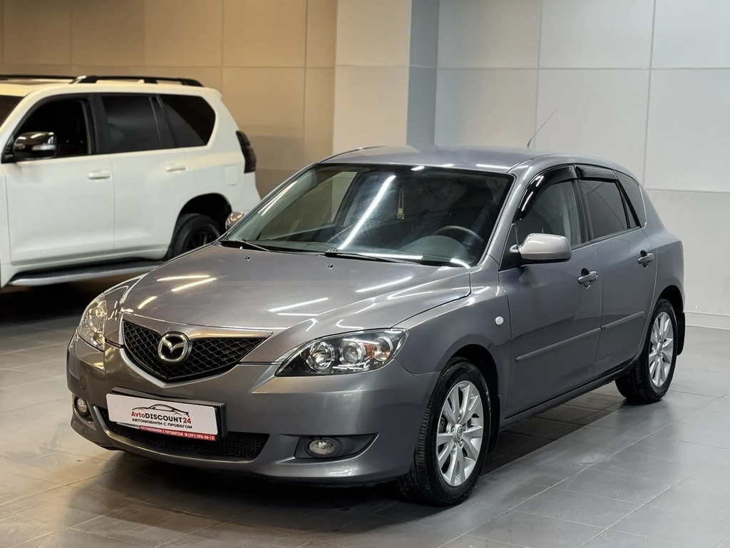 Хетчбэк Mazda 3 2006 года, 677000 рублей, Красноярск