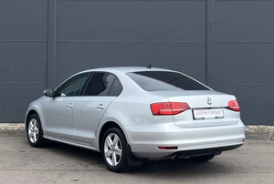 Седан Volkswagen Jetta 2015 года, 1160000 рублей, Солонцы