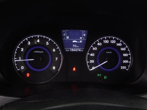 Седан Hyundai Solaris 2014 года, 954000 рублей, Воронеж