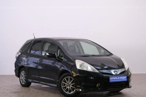 Универсал Honda Fit Shuttle 2012 года, 889000 рублей, Омск