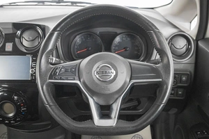 Хетчбэк Nissan Note 2017 года, 1049000 рублей, Кемерово
