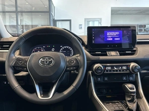 Внедорожник Toyota RAV4 2024 года, 3790000 рублей, Уфа