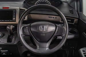 Минивэн Honda Freed 2011 года, 1199000 рублей, Томск