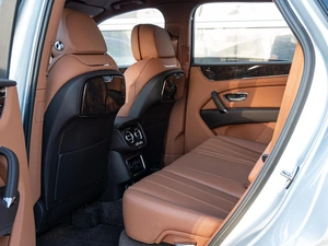 Внедорожник Bentley Bentayga 2019 года, 13300000 рублей, Краснодар