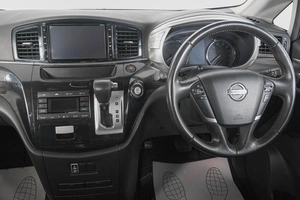 Минивэн Nissan Elgrand 2018 года, 3449000 рублей, Кемерово