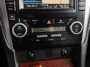 Седан Toyota Camry 2012 года, 1659000 рублей, Тюмень