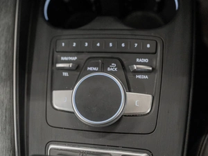 Седан Audi A4 2017 года, 1945000 рублей, Красноярск
