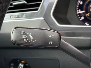 Внедорожник Volkswagen Tiguan 2017 года, 2489000 рублей, Ижевск