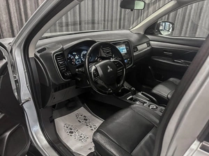 Внедорожник Mitsubishi Outlander 2013 года, 1450000 рублей, Красноярск