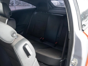 Хетчбэк Opel Astra GTC 2010 года, 645000 рублей, Краснодар