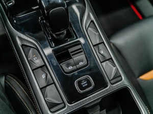 Внедорожник FAW Bestune T77 2022 года, 1690000 рублей, Красноярск