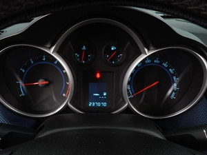 Хетчбэк Chevrolet Cruze 2012 года, 729000 рублей, Воронеж