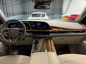 Внедорожник Cadillac Escalade 2022 года, 10500000 рублей, Павловская Слобода