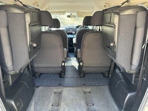 Минивэн Honda Freed 2009 года, 900000 рублей, Абакан
