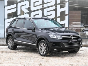 Внедорожник Volkswagen Touareg 2011 года, 1880000 рублей, Волгоград