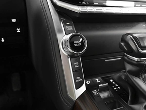 Внедорожник Toyota Land Cruiser 2023 года, 12850000 рублей, Ставрополь