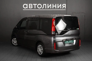 Минивэн Honda Stepwgn Spada 2017 года, 1515000 рублей, Красноярск