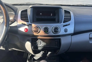 Пикап Mitsubishi L200 2013 года, 1632000 рублей, Солонцы