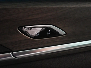 Внедорожник Geely Xingyue L 2025 года, 4549000 рублей, Красный Пахарь