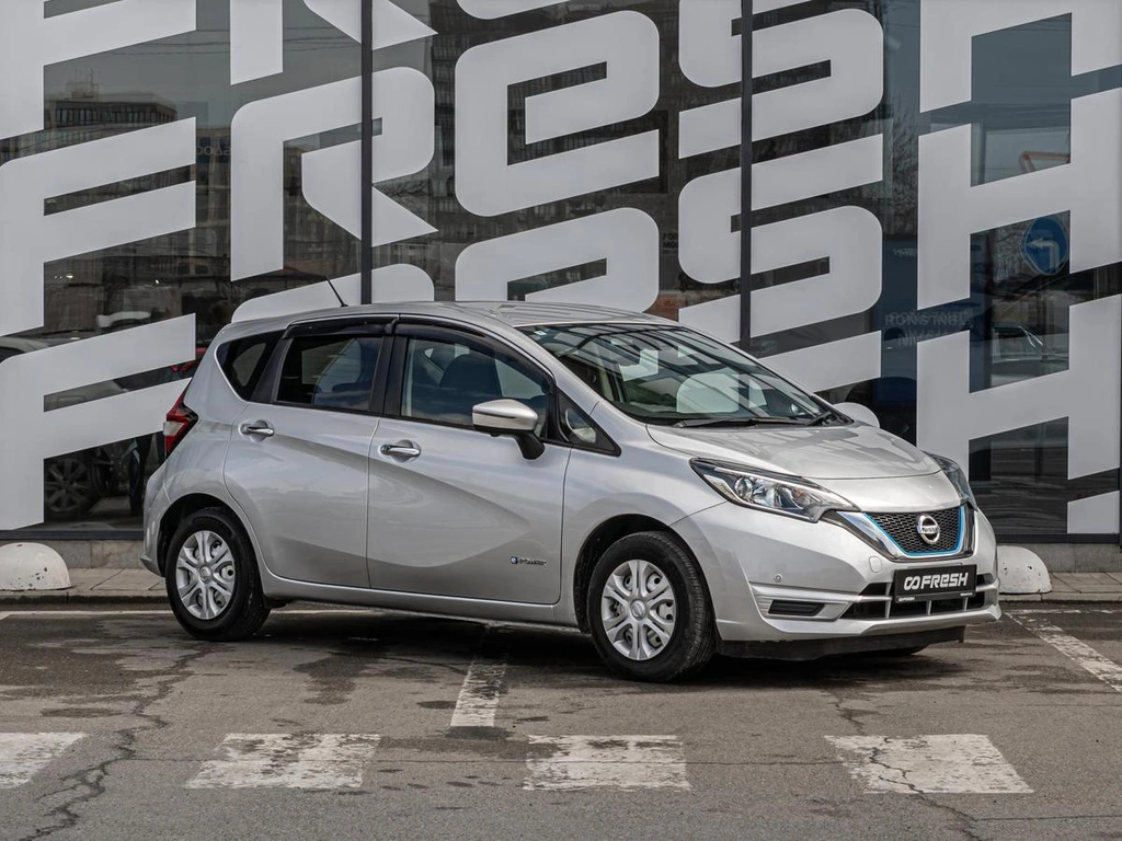 Хетчбэк Nissan Note 2019 года, 1320000 рублей, Краснодар