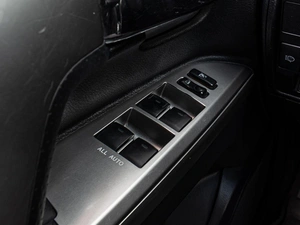 Внедорожник Toyota Land Cruiser 2012 года, 3750000 рублей, Краснодар