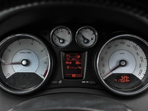 Хетчбэк Peugeot 308 2011 года, 614000 рублей, Кирилловка