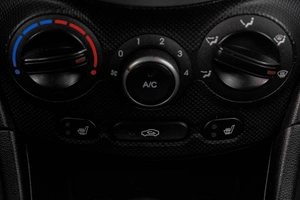 Седан Hyundai Solaris 2015 года, 819000 рублей, Кемерово