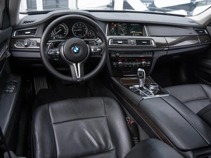 Седан BMW 7 серия 2014 года, 1976000 рублей, Волгоград