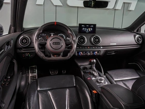 Хетчбэк Audi RS3 2016 года, 2999000 рублей, Воронеж