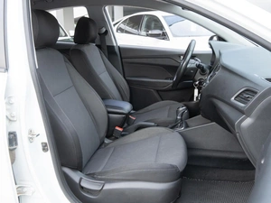 Седан Hyundai Solaris 2017 года, 1099000 рублей, Волгоград