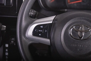 Минивэн Toyota Roomy 2019 года, 1249000 рублей, Томск