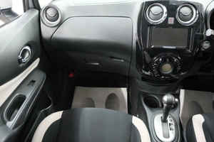 Хетчбэк Nissan Note 2018 года, 1299000 рублей, Омск