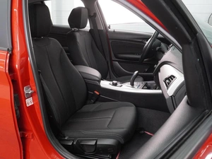 Хетчбэк BMW 1 серия 2017 года, 1599000 рублей, Воронеж