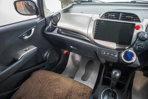 Хетчбэк Honda Fit 2011 года, 759000 рублей, Барнаул